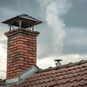 Дымоход снаружи или внутри, где лучше?